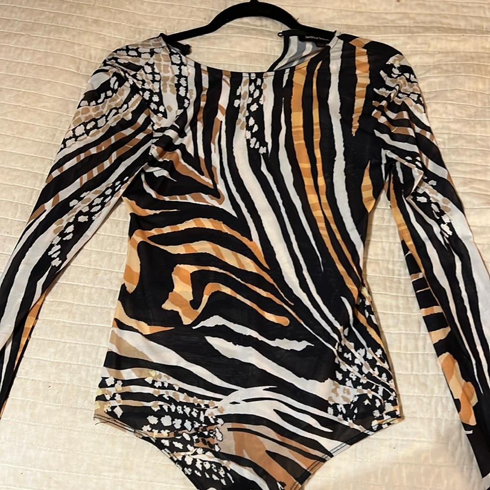 Sheer boutique bought tiger print bodysuit size Small